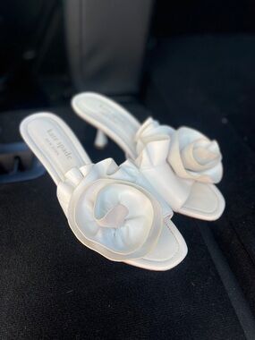 Kate Spade New York Flourish Pistachio Ice Floral Slide Heels